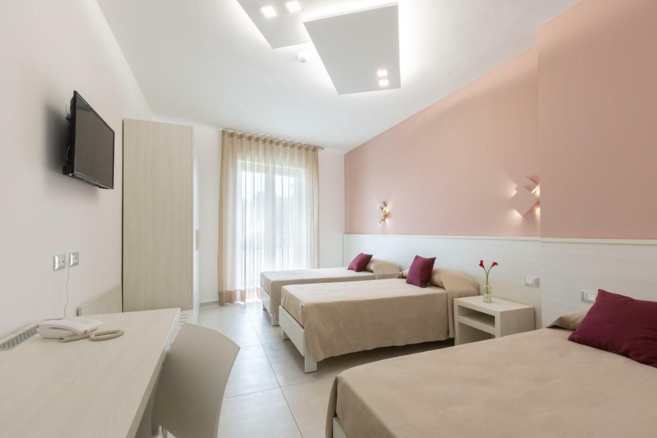 Alfema Rooms Ugento Εξωτερικό φωτογραφία
