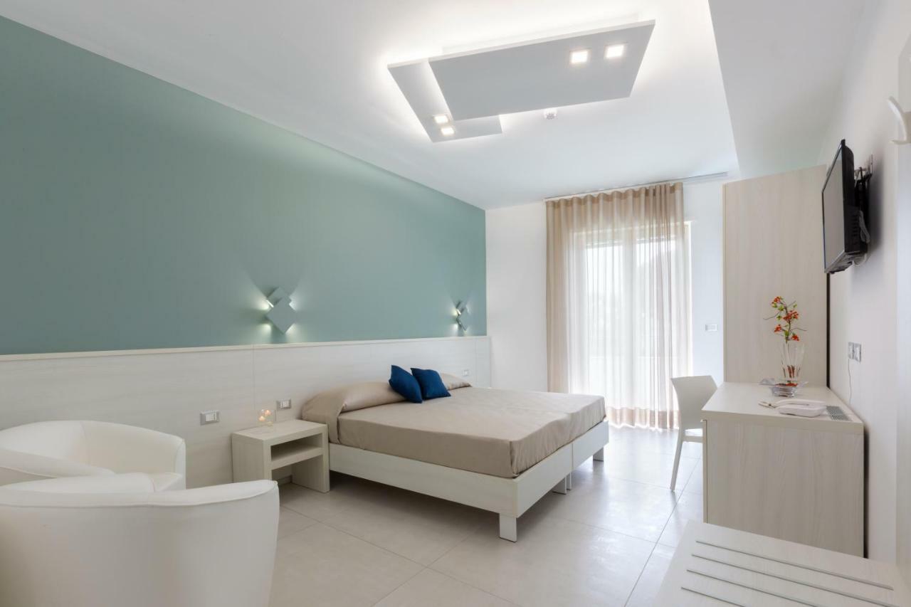 Alfema Rooms Ugento Εξωτερικό φωτογραφία