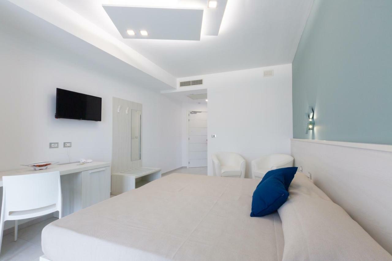 Alfema Rooms Ugento Εξωτερικό φωτογραφία
